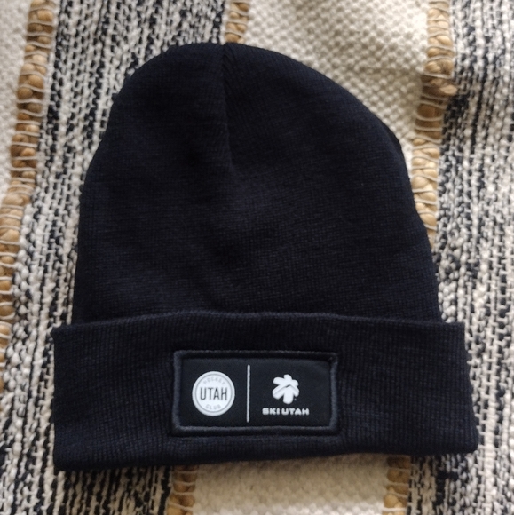 Other - Ski Utah Black Beanie